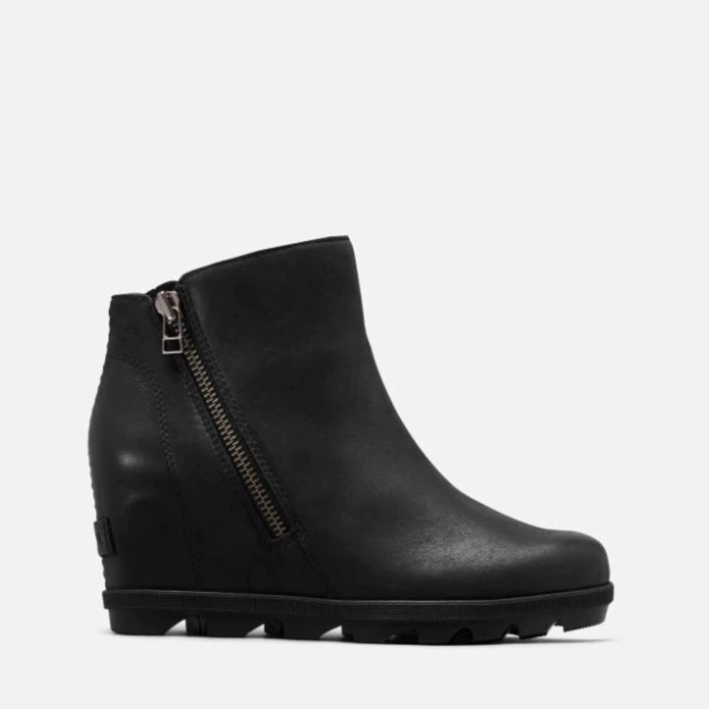 New Sorel Joan of Arctic Wedge II Zip booties